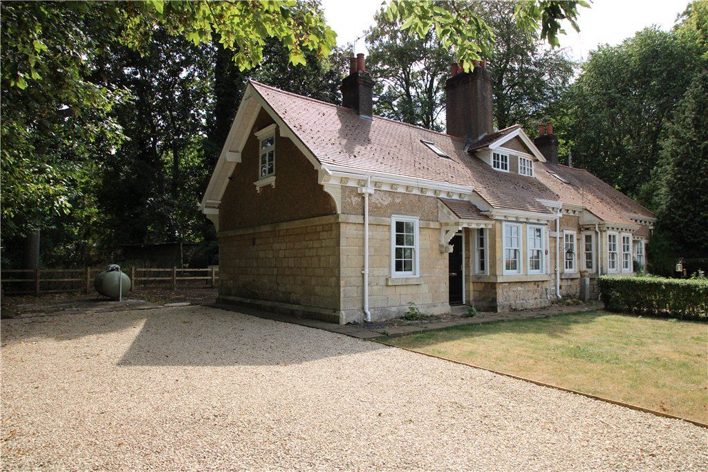 Property photo 1 of 20 Sunflower Cottages
