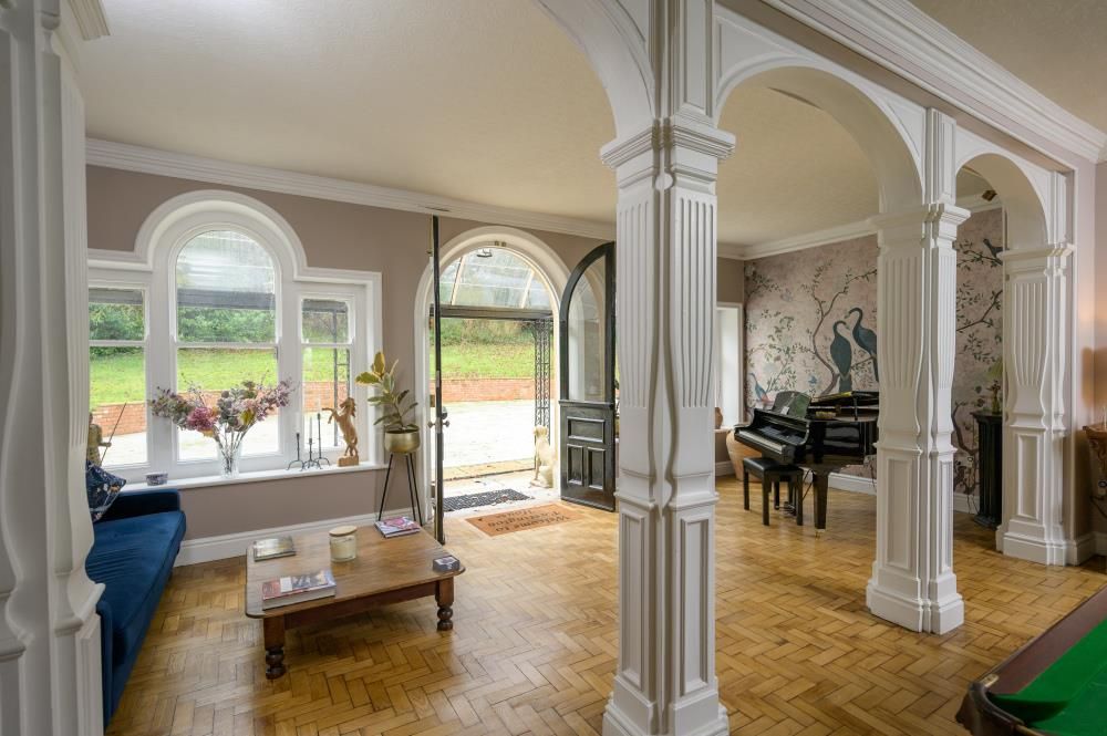 Property photo 2 of 29 Image