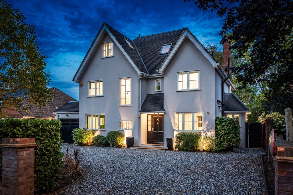 Property photo 1 of 37 Picture No. 93