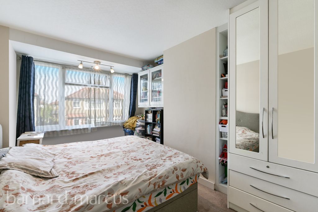 Property photo 1 of 8 Image