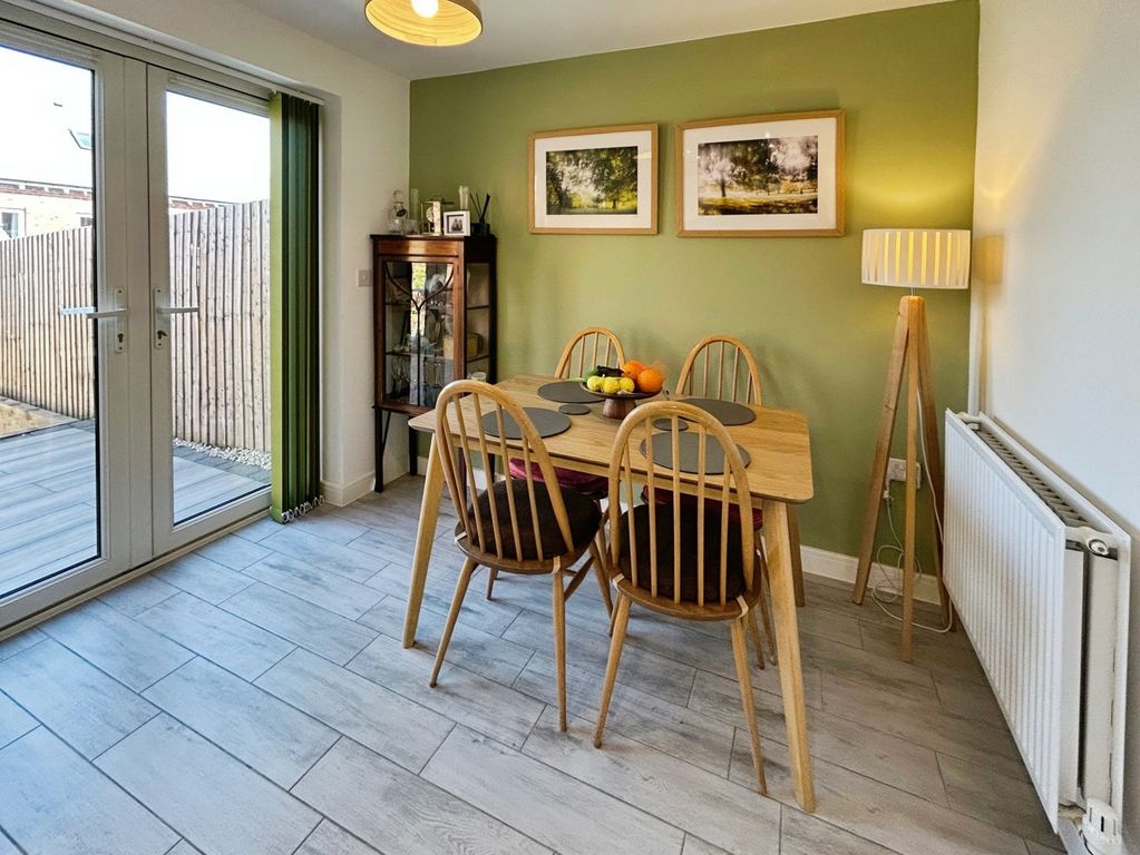 Property photo 3 of 13 Kitchen/Dining Room