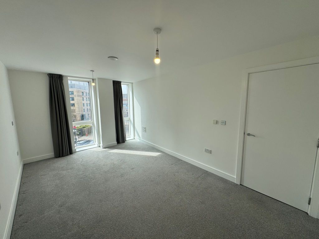 Property photo 3 of 7 Image