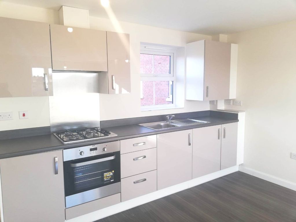 Property photo 2 of 10