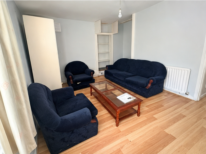 Property photo 3 of 5