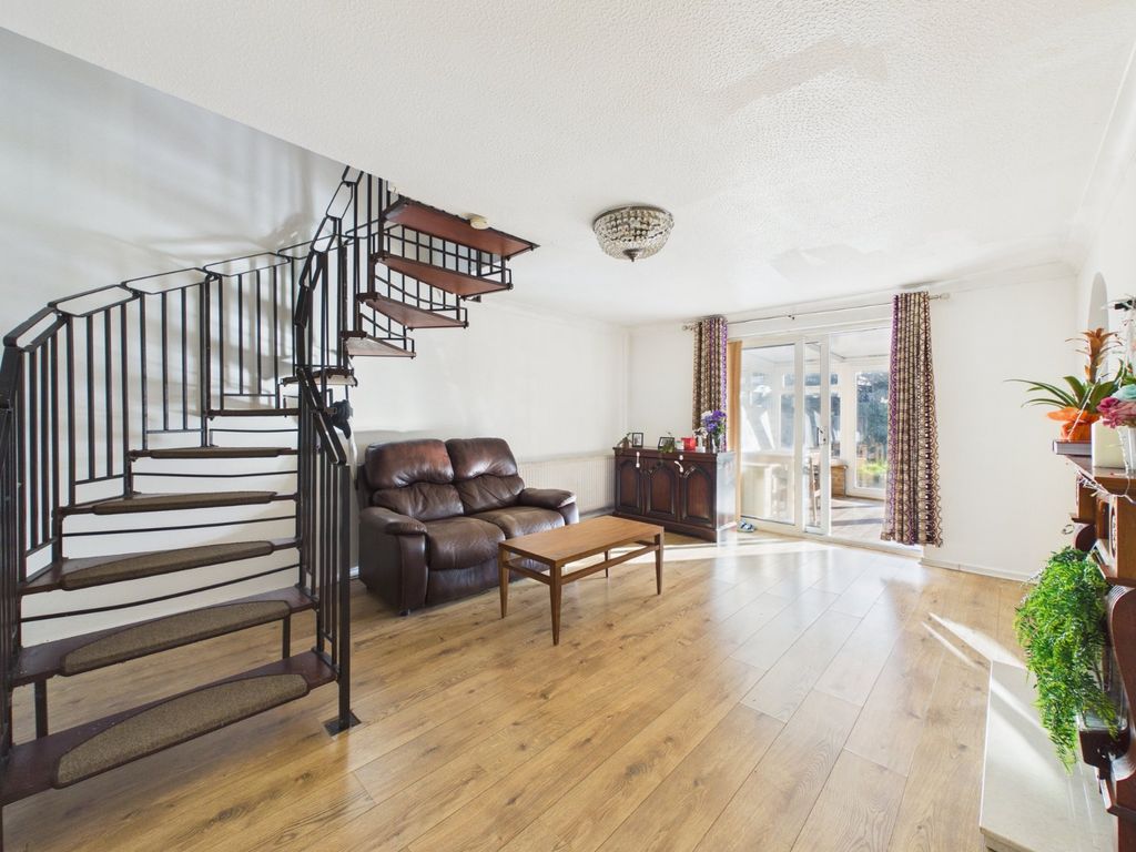 Property photo 3 of 18 Picture No. 09