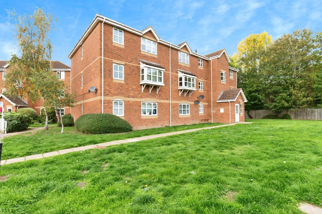 Property photo 3 of 8 Photo