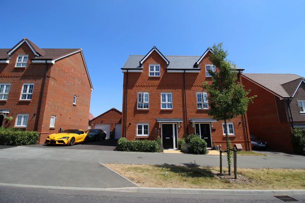 Property photo 1 of 19