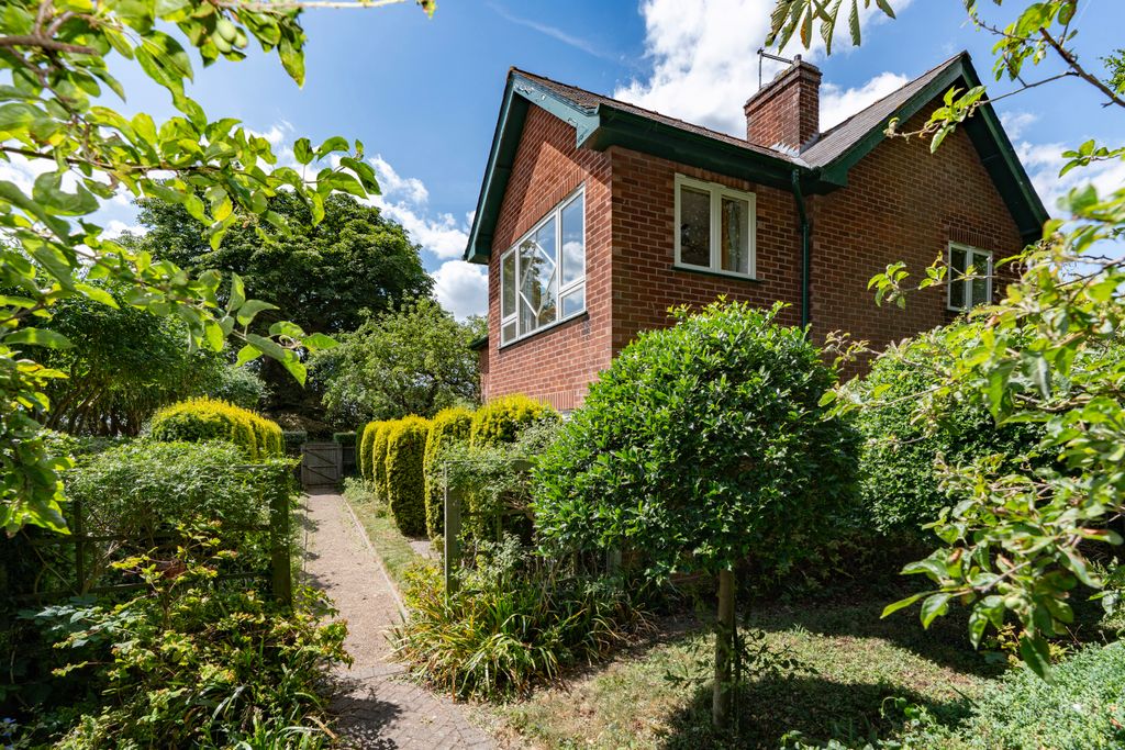 Property photo 1 of 22
