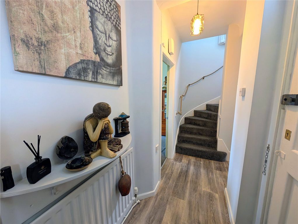 Property photo 3 of 26 Picture No. 28