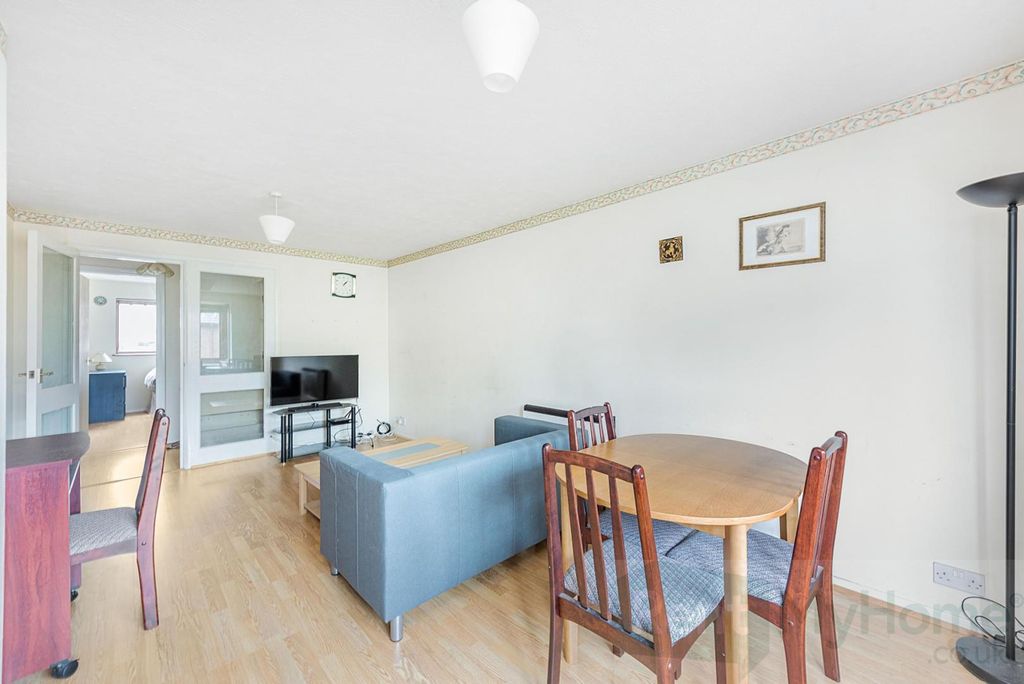 Property photo 3 of 12 16969_Rentmyhome__122_Cotton_Avenue_13_Lo.Jpg