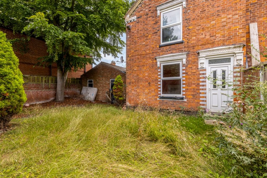 Property photo 2 of 14 12 Frampton Place (Boston)-3