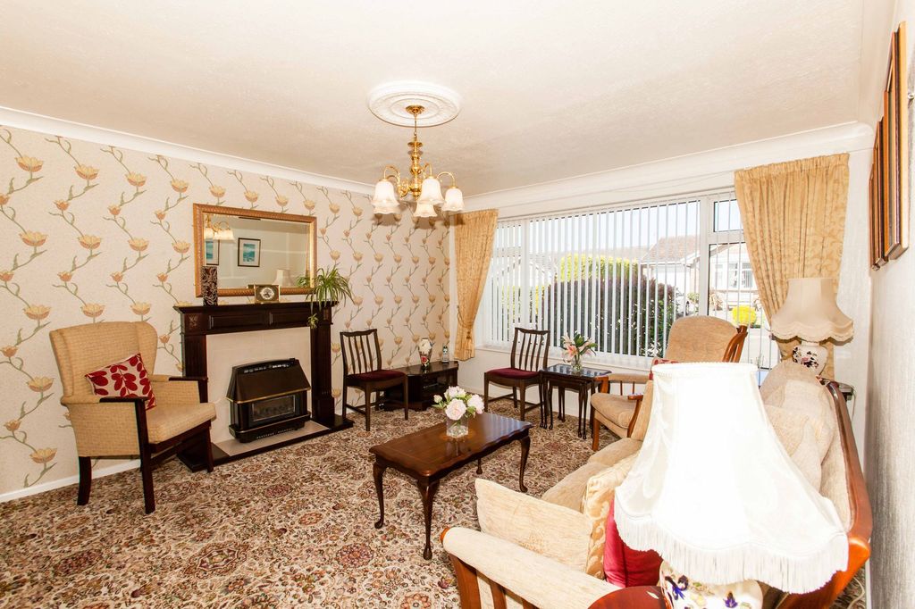 Property photo 3 of 22