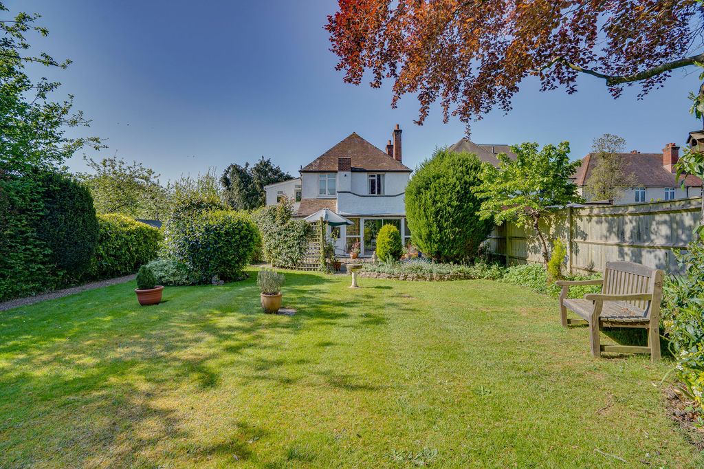 Property photo 1 of 18