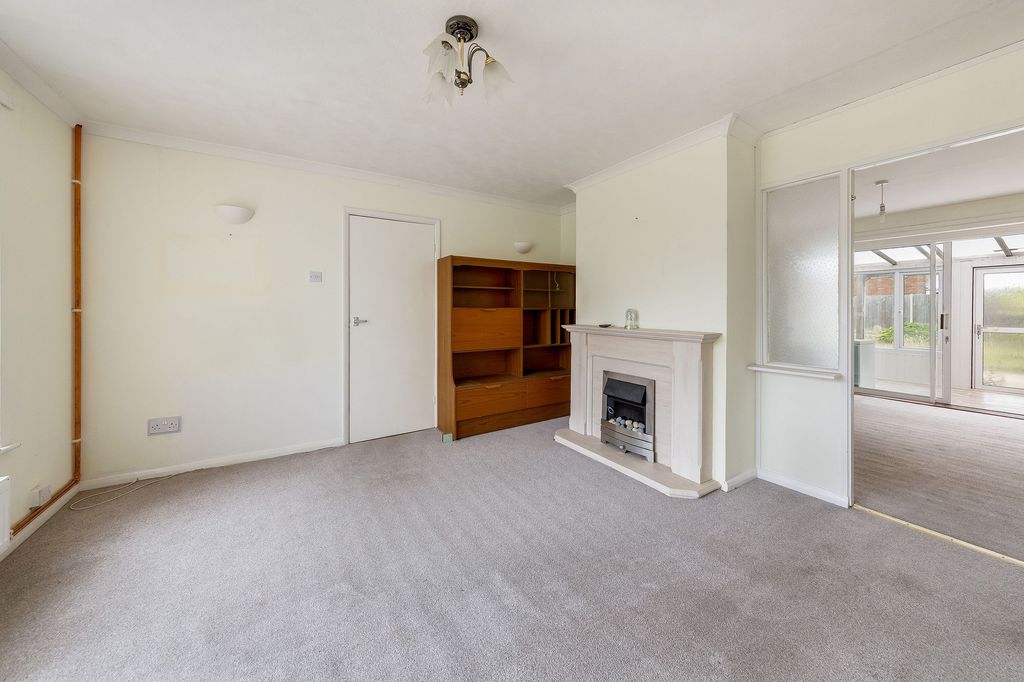 Property photo 3 of 15