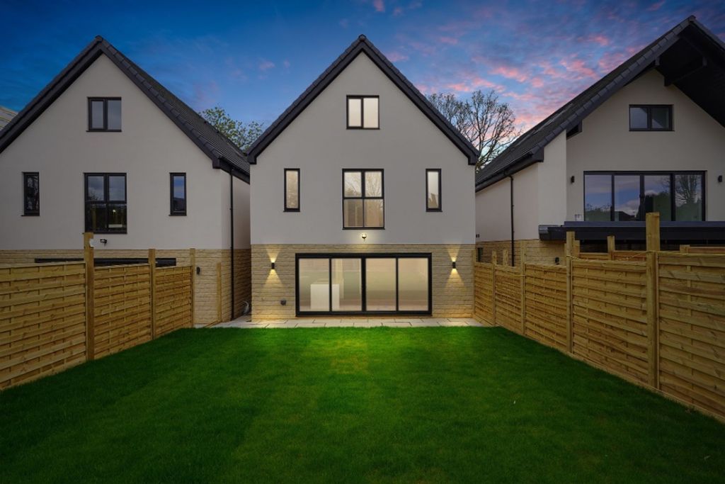 Property photo 1 of 27 Rear External