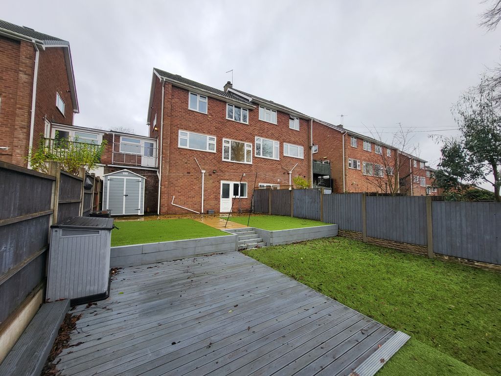 Property photo 1 of 6 Front