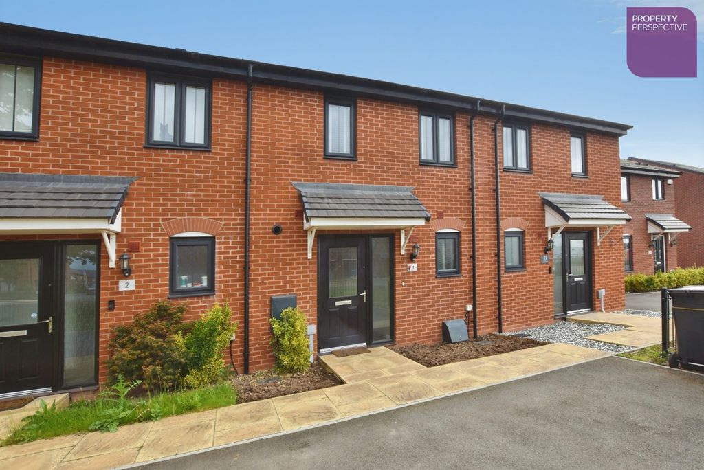 Property photo 1 of 17 Pbox-Img.Jpg