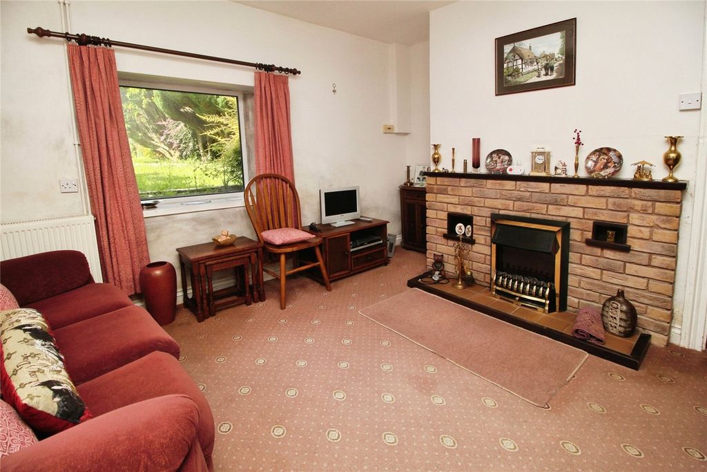 Property photo 3 of 13 Picture No. 10