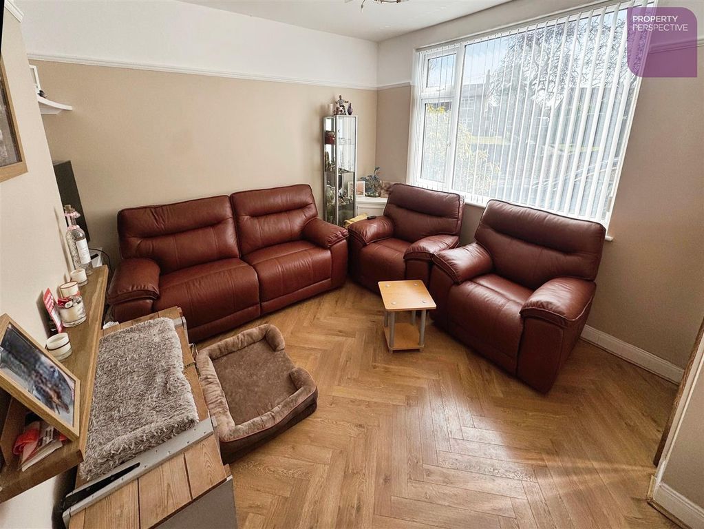 Property photo 3 of 11 Editedimage-Eddfcce8-3d53-4Fea-9c89-A14A62F8Ece1 2