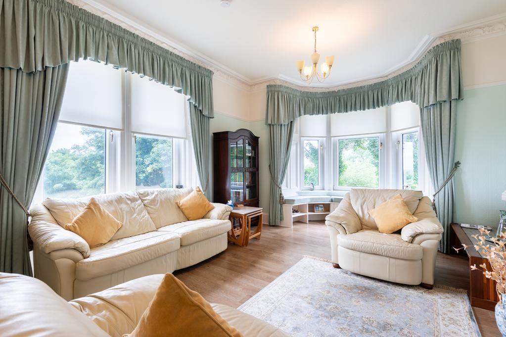 Property photo 2 of 27 Lev1479Pem Sitting Room 1.Jpg