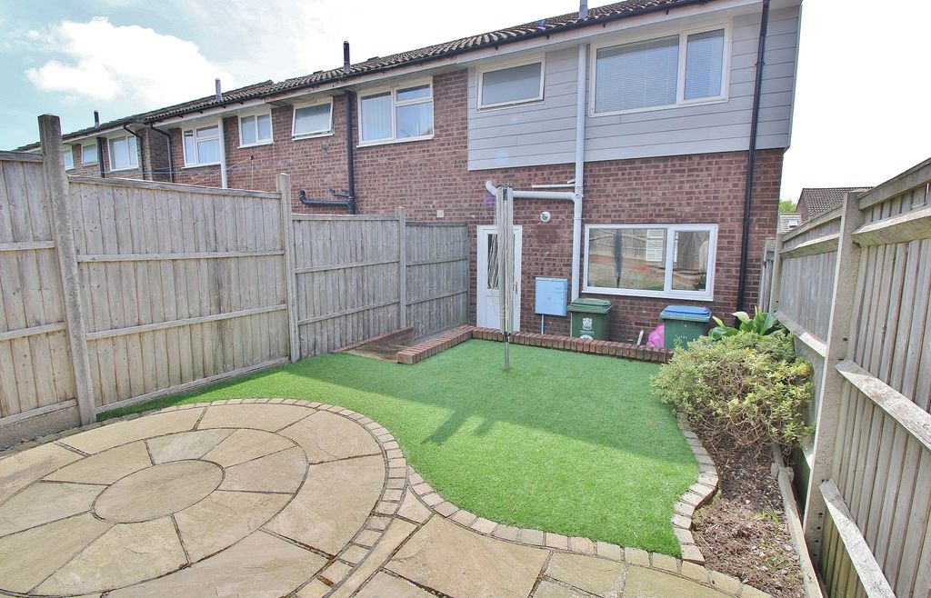 Property photo 2 of 14