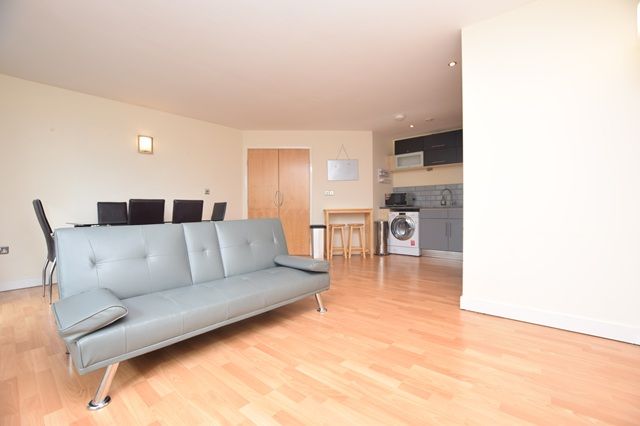 Property photo 2 of 15