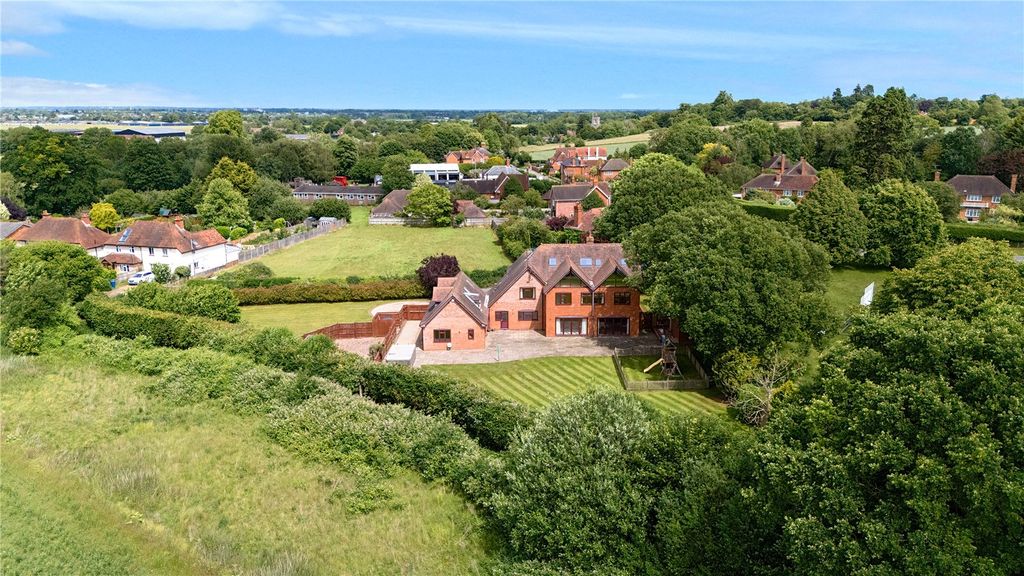 Property photo 2 of 54 Picture No. 79