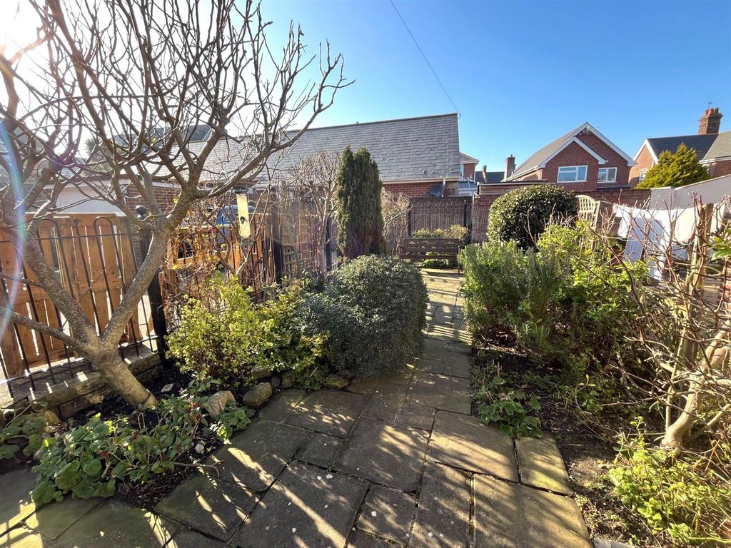 Property photo 3 of 21 4201 Reargarden.Jpg