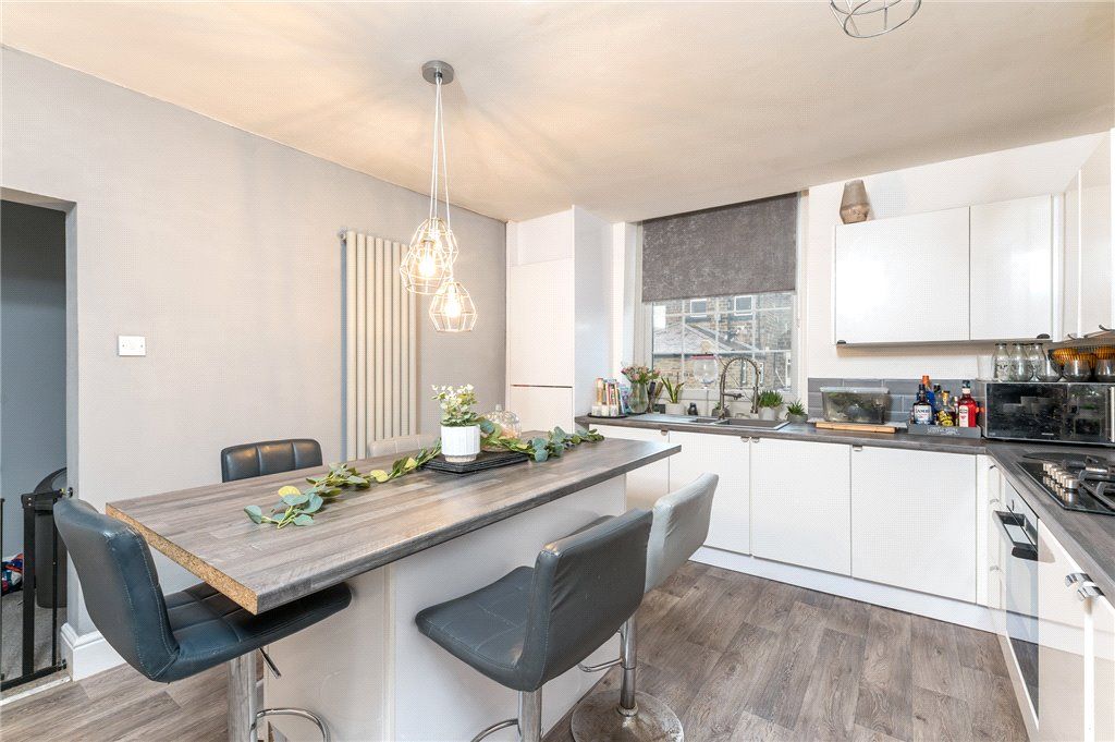 Property photo 2 of 23 Kitchen