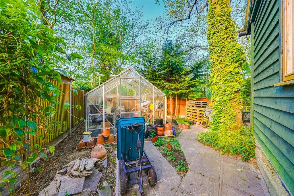 Additional image 28 of 4 bed detached bungalow for saleGorsewood Road, Hartley, Longfield DA3