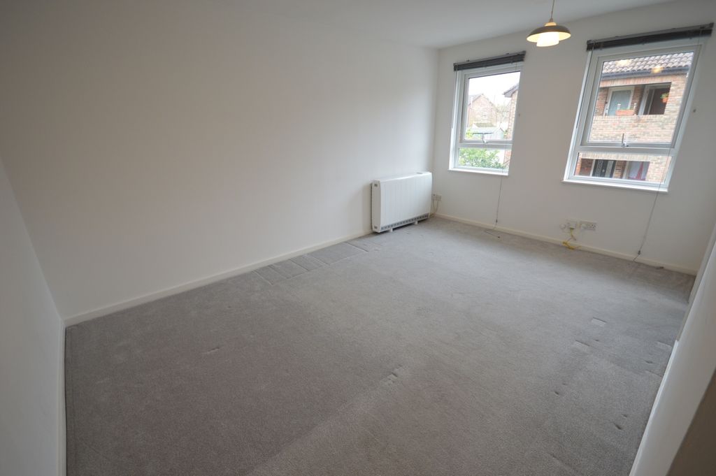 Property photo 2 of 6 Dsc_0001