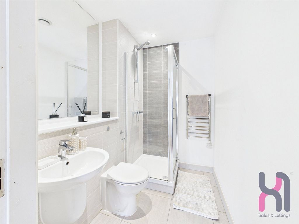 Property photo 3 of 9 Picture No. 26