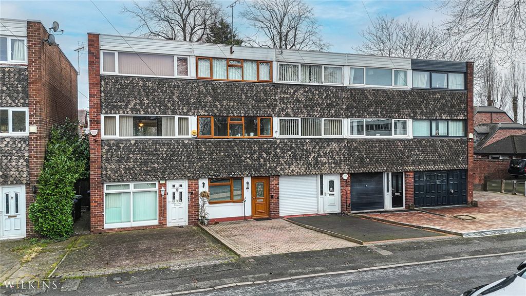 Property photo 2 of 30 Picture No. 03