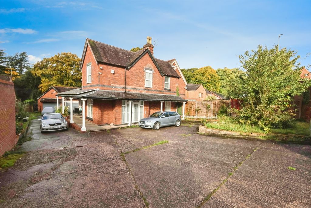 Property photo 1 of 19