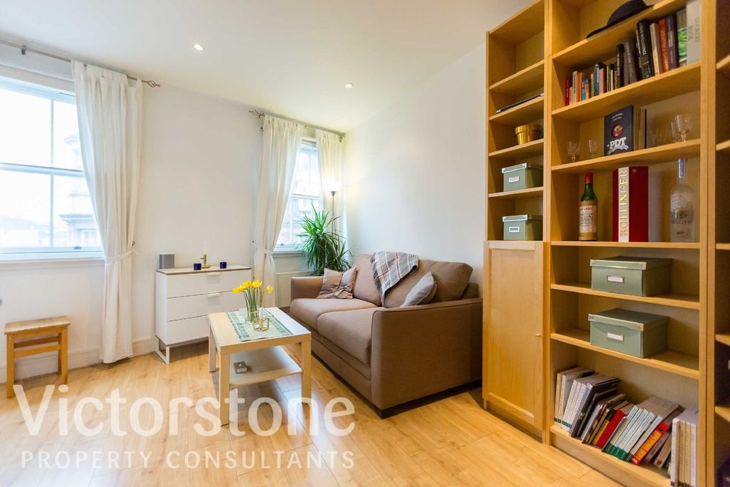 Property photo 2 of 10 4690751