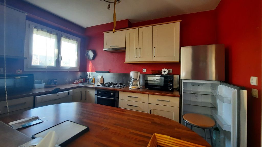 Property photo 2 of 9