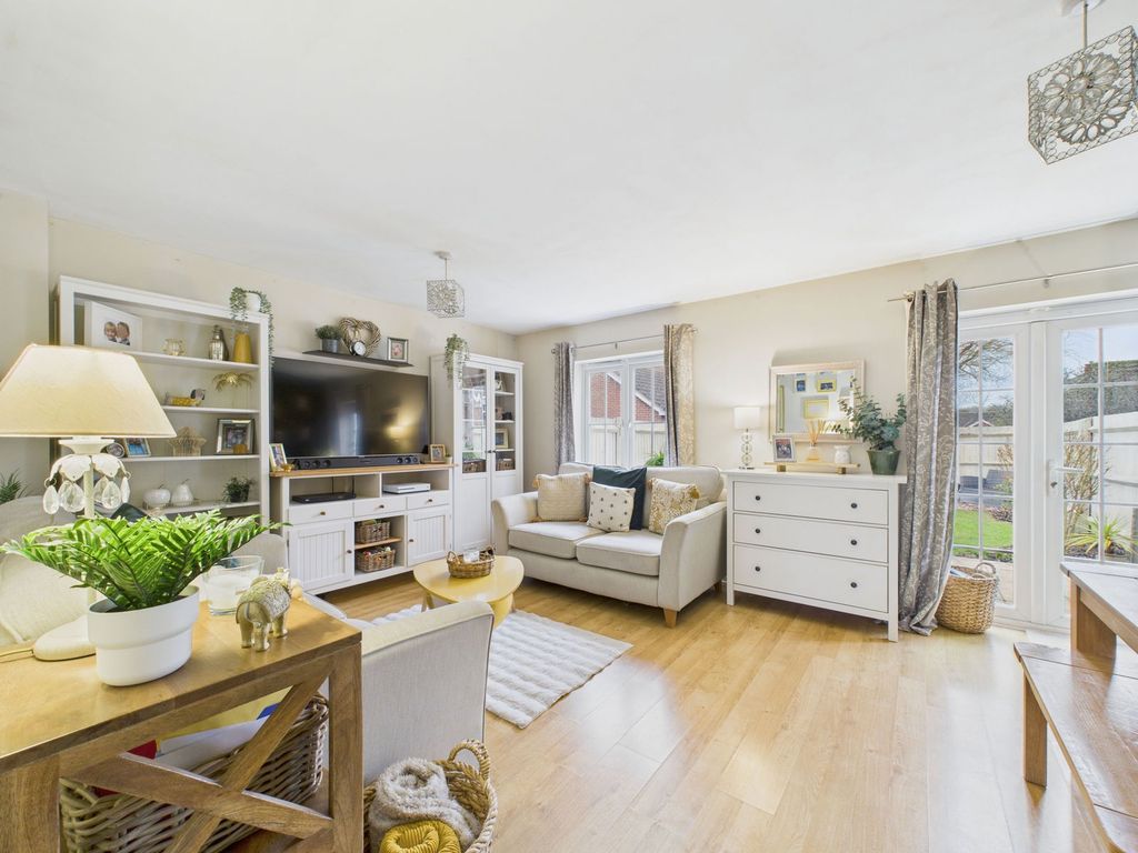 Property photo 3 of 23