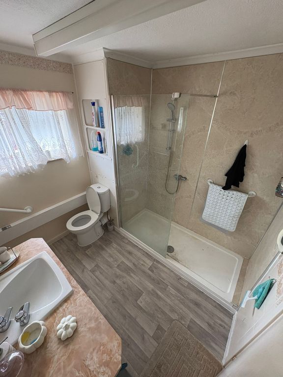 Property photo 3 of 3