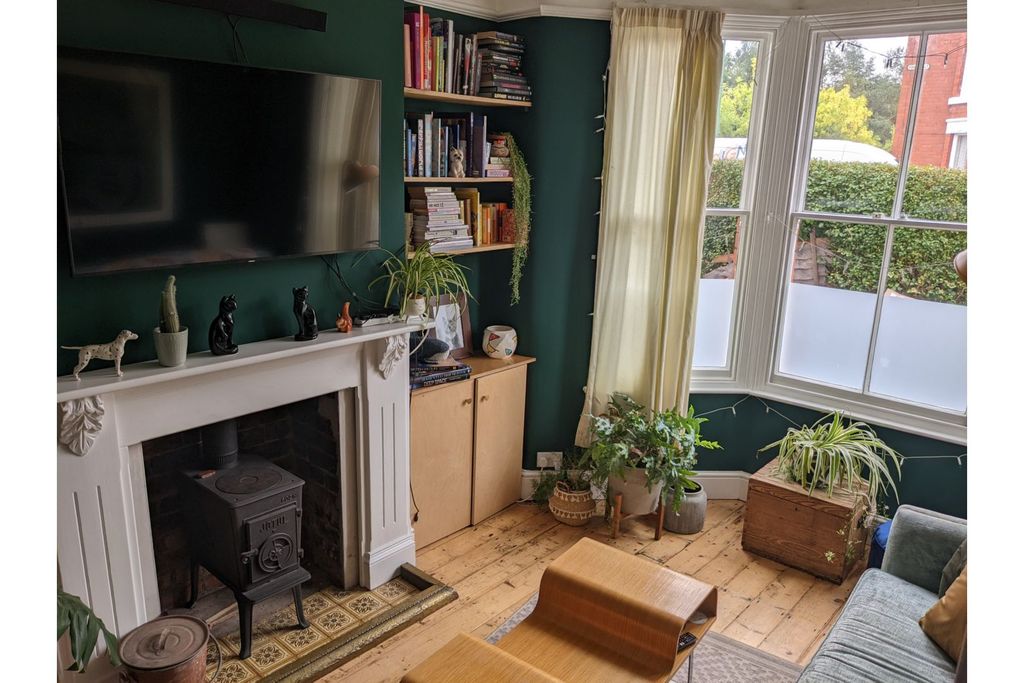 Property photo 2 of 16