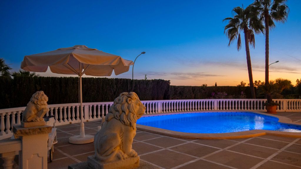 Property photo 3 of 32 003.Jpg