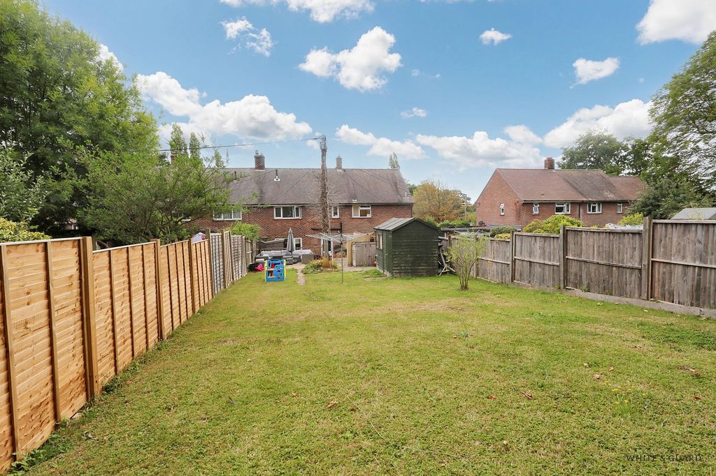 Property photo 2 of 11