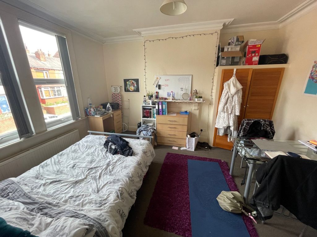 Property photo 2 of 6 Picture No. 04