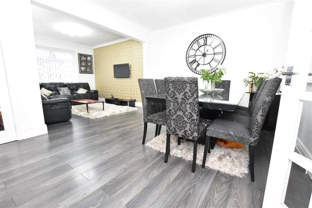 Property photo 3 of 18 Living Dining Room