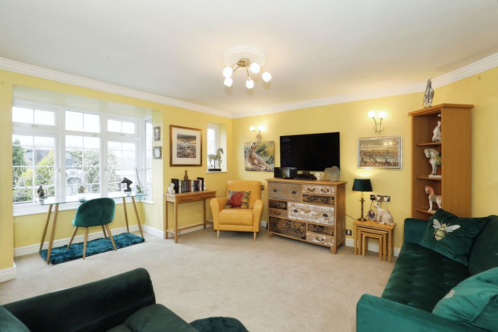 Property photo 2 of 16 Photography