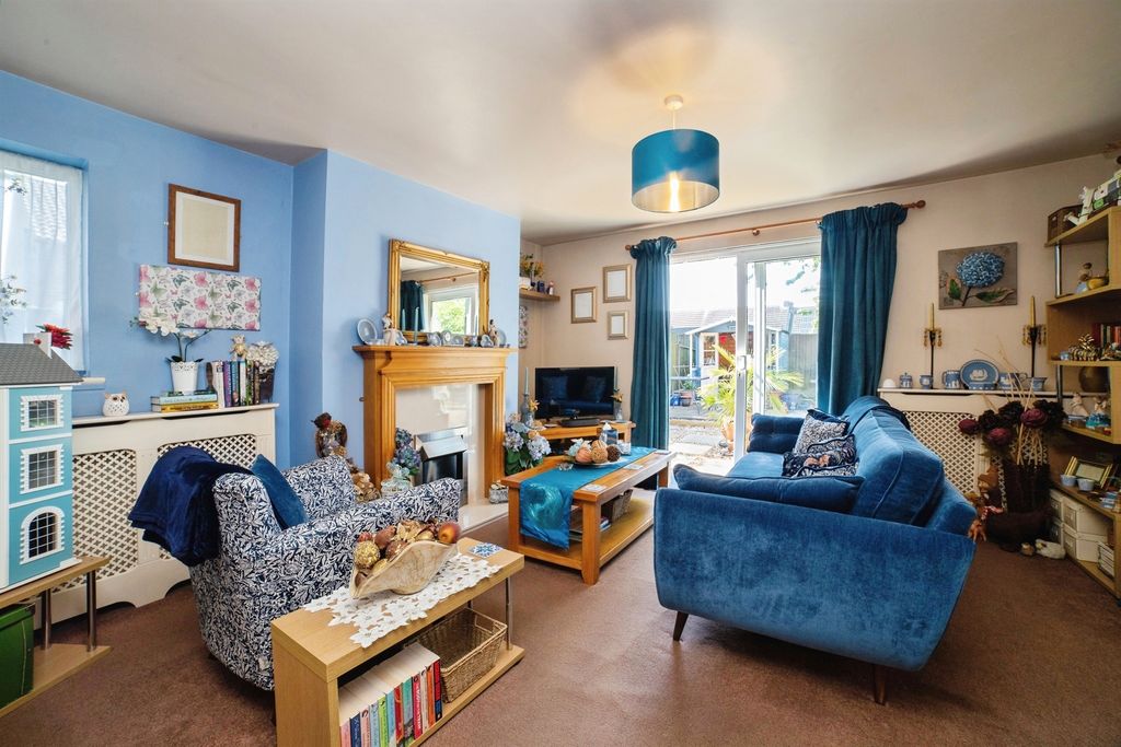 Property photo 3 of 19