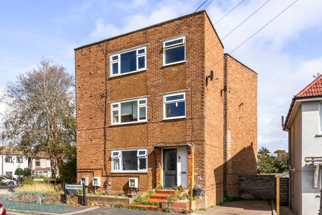 Property photo 1 of 11 4621780