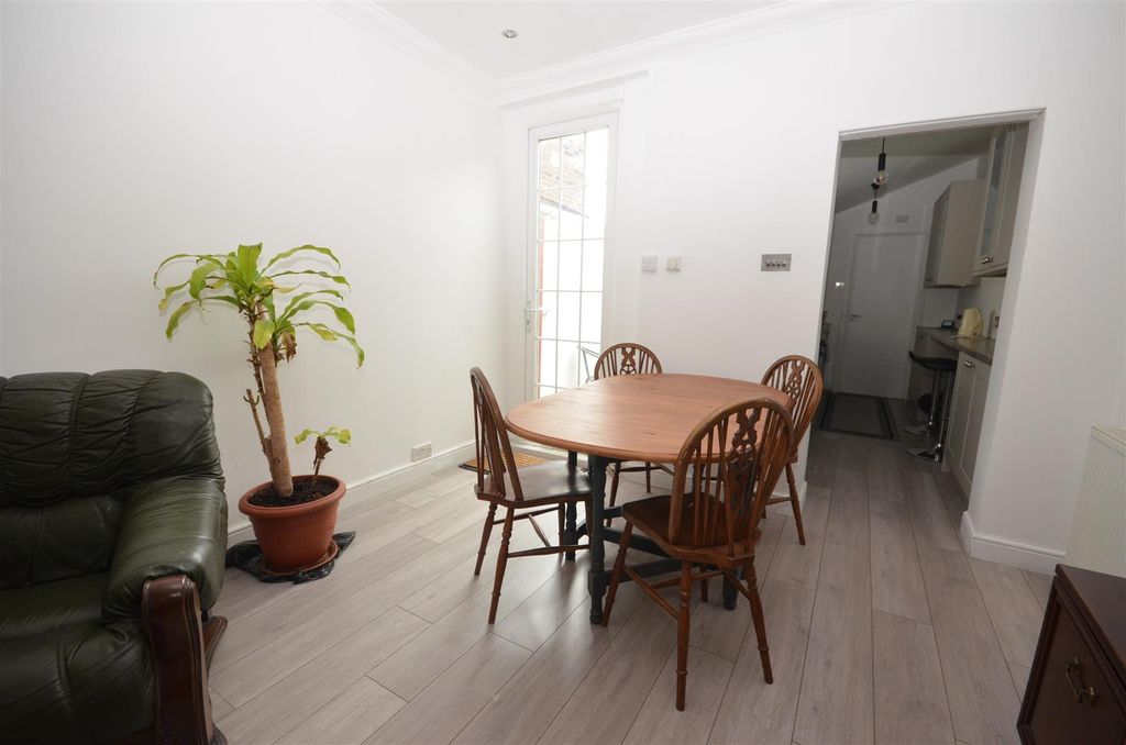 Property photo 3 of 8 Dining Space