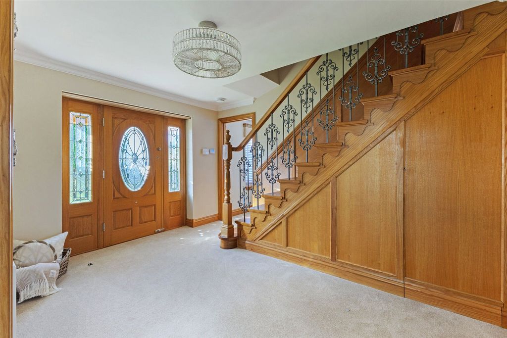 Property photo 2 of 16 Reception Hall