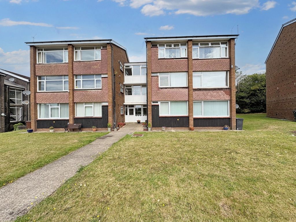 Property photo 1 of 19 4398601