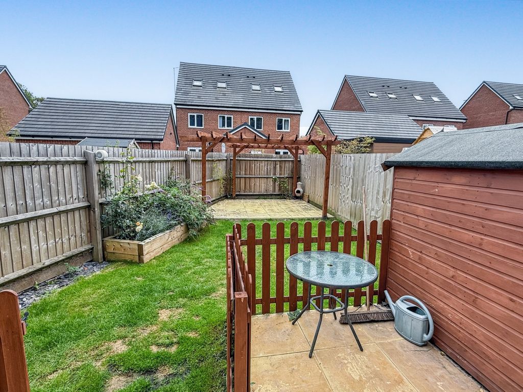 Property photo 2 of 15